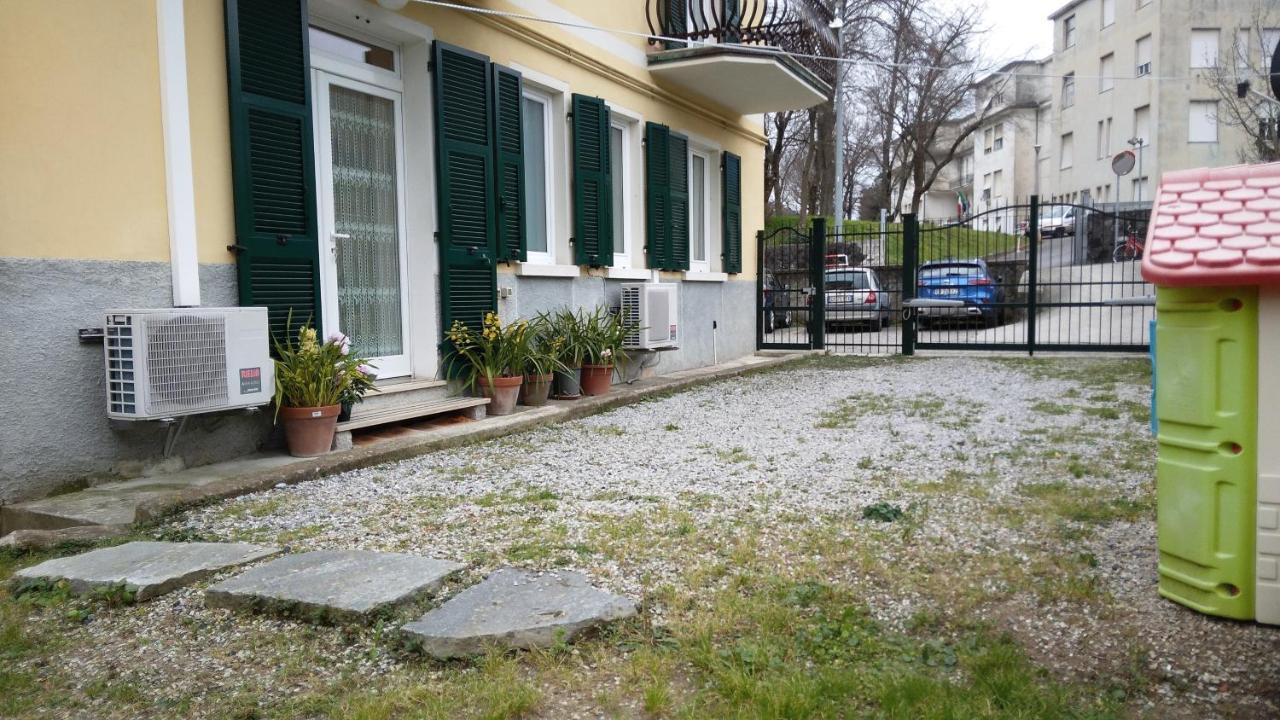 莱万托Casa Giulia公寓 外观 照片