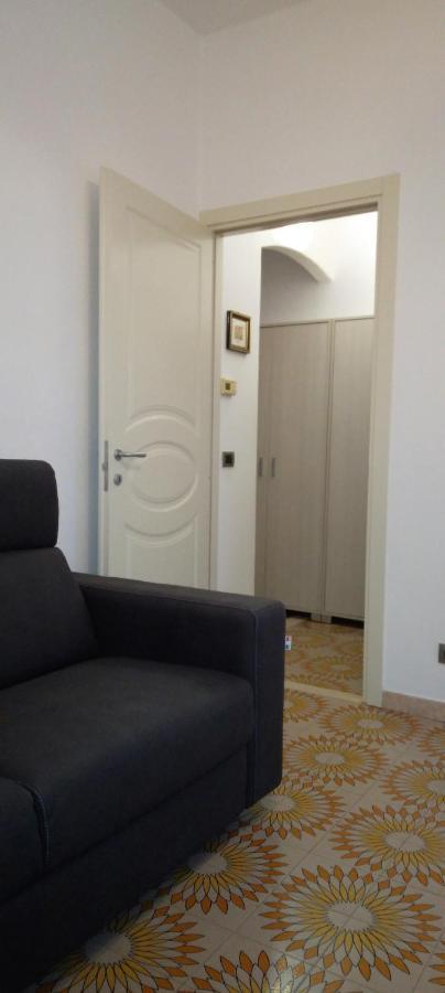 莱万托Casa Giulia公寓 外观 照片
